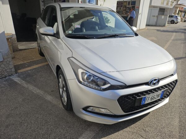 Hyunday i20 1.2 benzina - Image 3